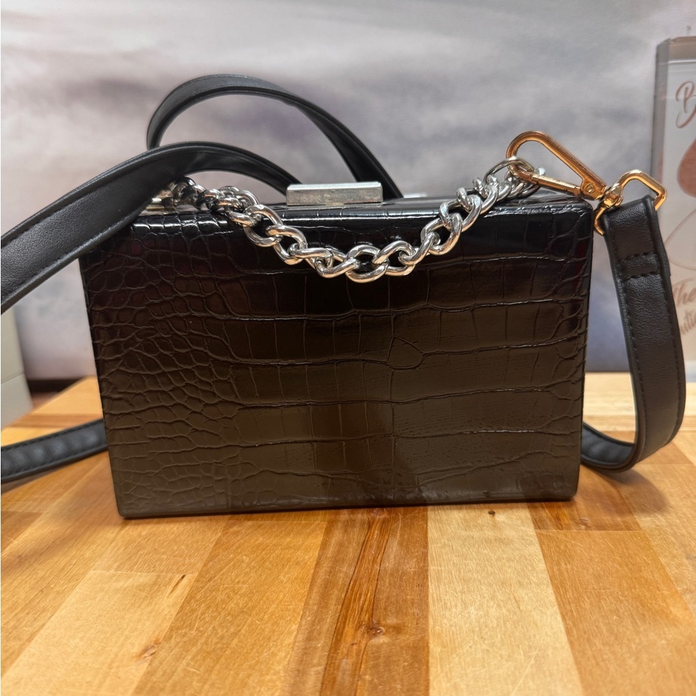 Bcbgmaxzaria  Black Croc-Embossed Chain Shoulder Bag